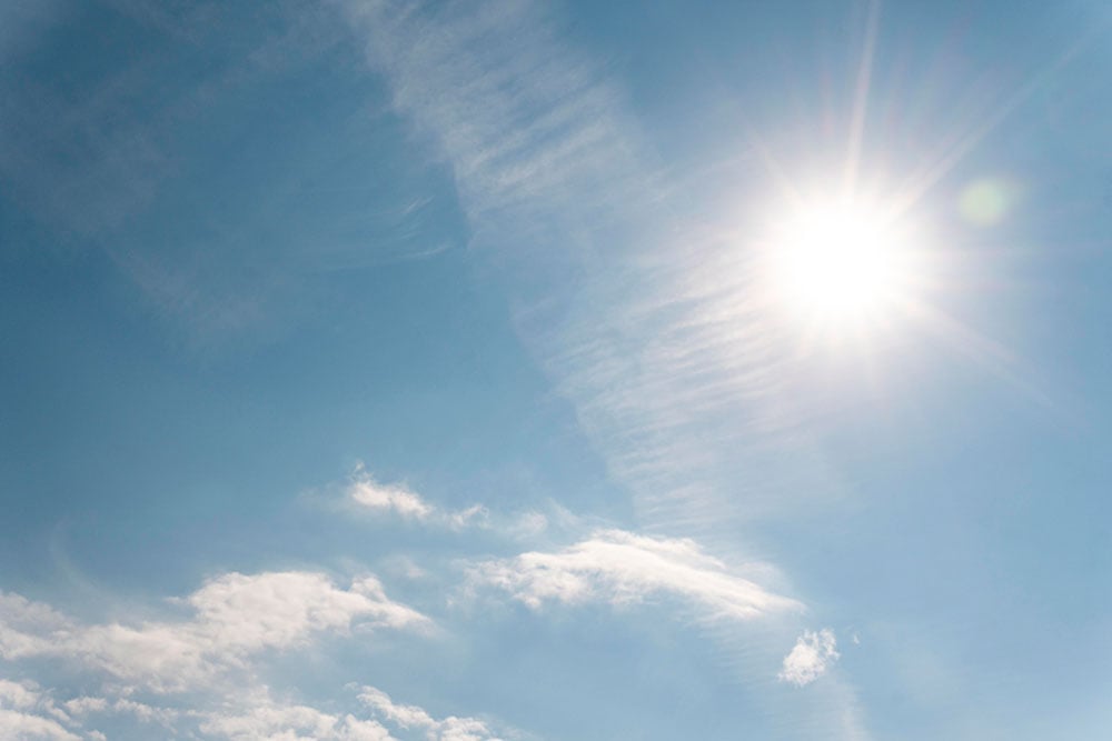 Čuvajte aparat i test trake dalje od sunca!